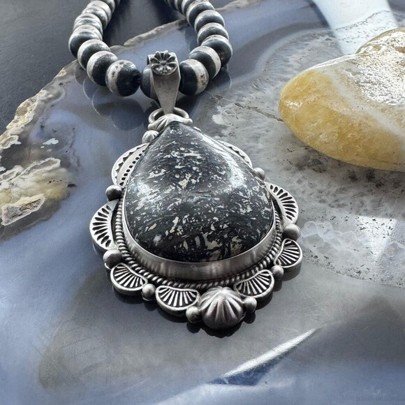 Sterling Southwestern Style Teardrop Petrified Wood Decorated Pendant For Women - Picture 5 of 10